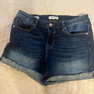 Vigoss Women's Dark Blue Jean Shorts-size 29